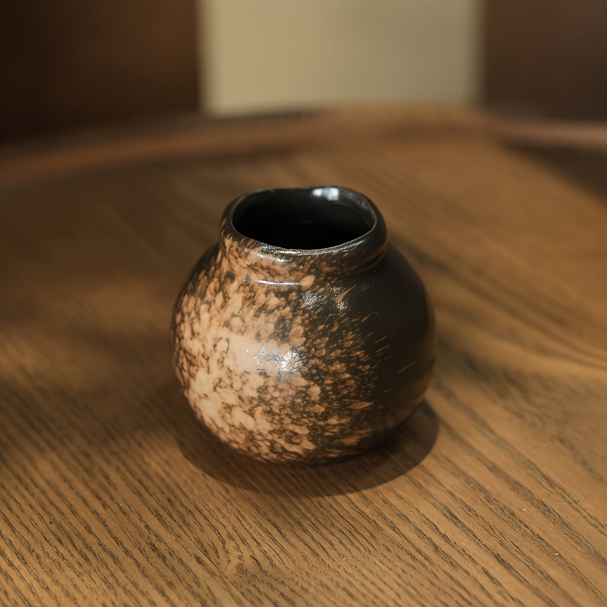 Retro Ceramic Toothpick Holder | Creative Toothpick Jar for Hotel, Restaurant & Home Decor
