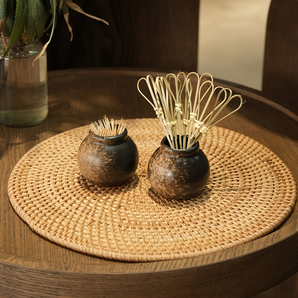 Retro Ceramic Toothpick Holder | Creative Toothpick Jar for Hotel, Restaurant & Home Decor