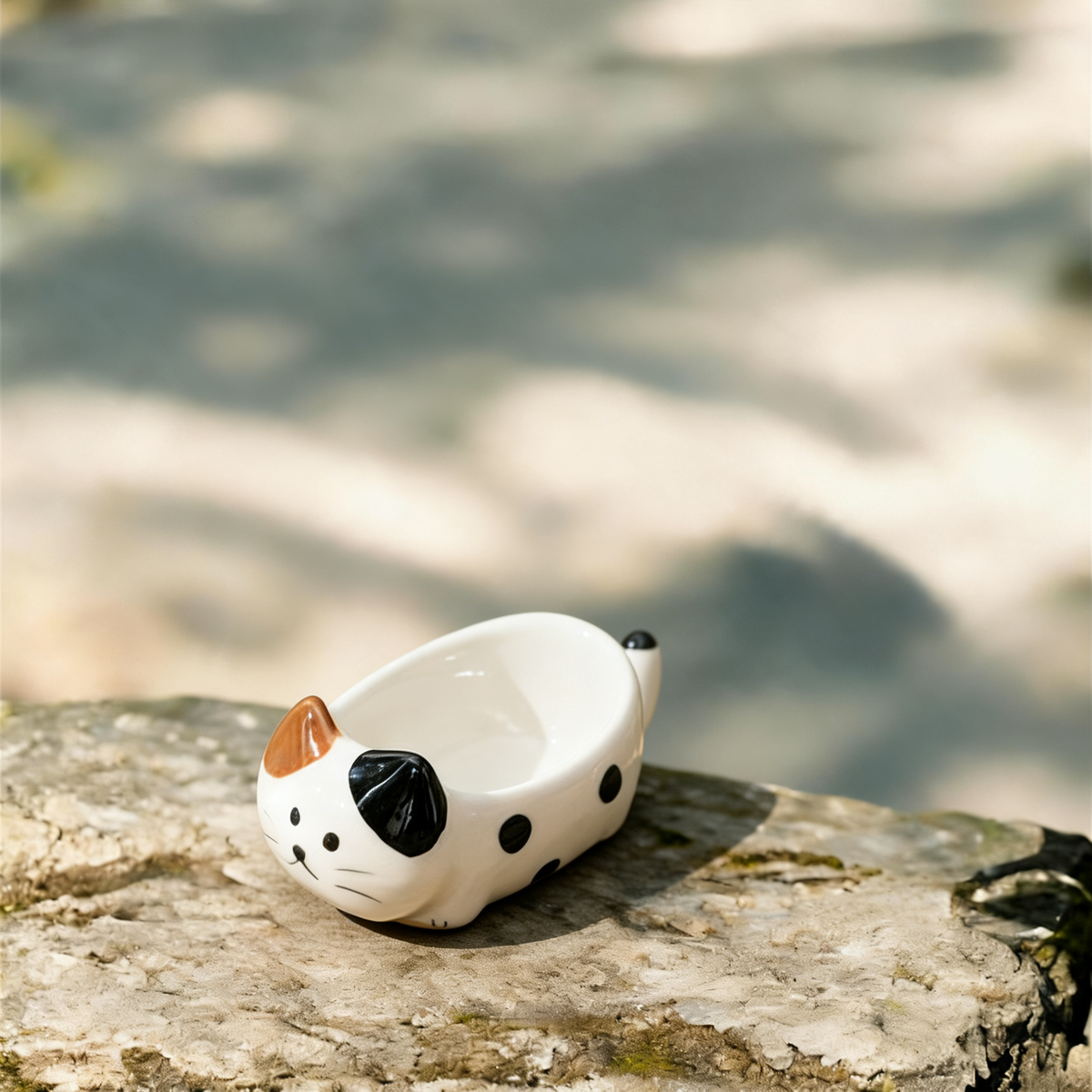 Cute Cat Ceramic Spoon Rest - 10cm Kawaii Kitten Utensil Holder for Kitchen Counter & Stove Top
